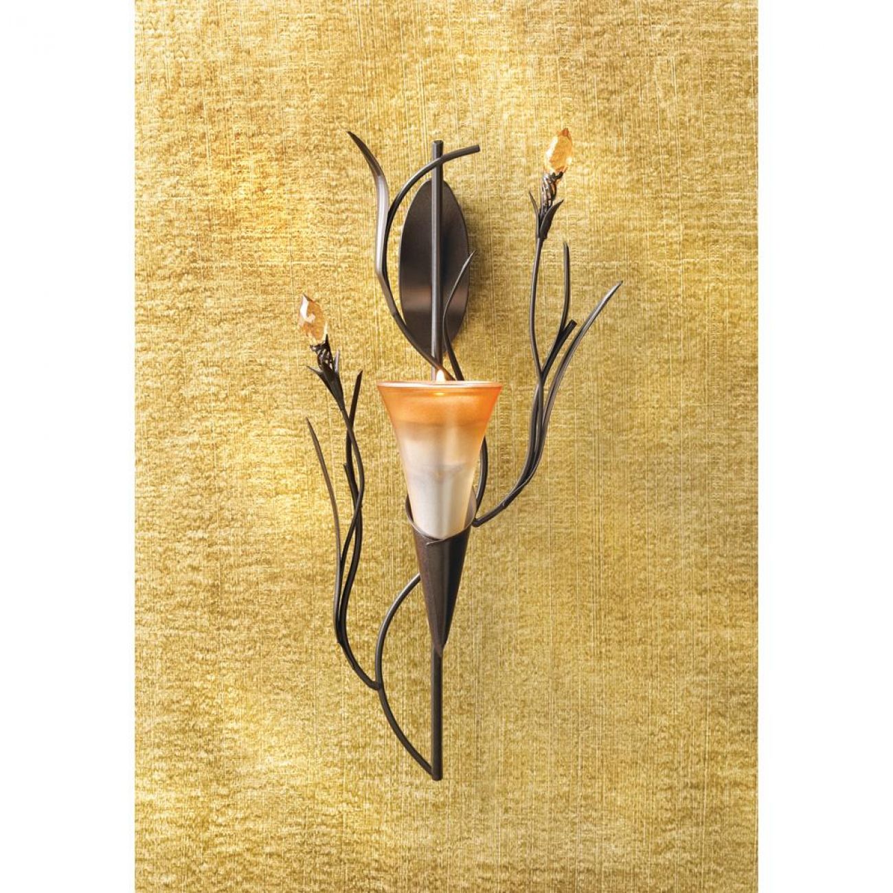 Dawn Lily Wall Sconce