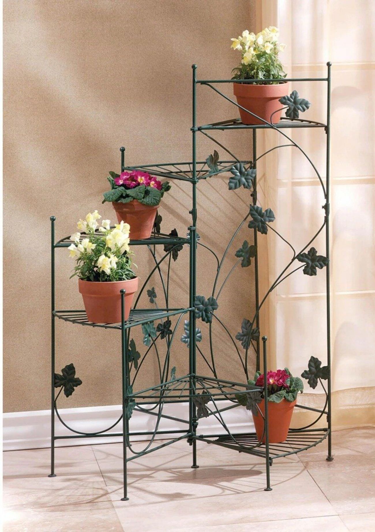 Ivy Design Staircase Plant Stand