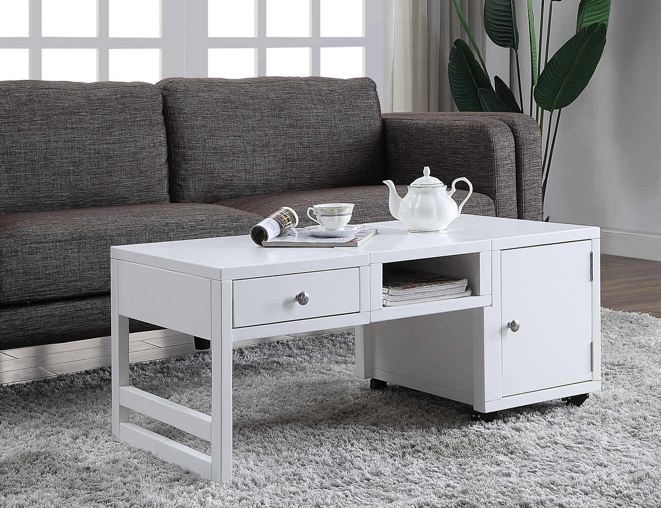 Rectangular Convertible Coffee Table with Spacious Storage and Castors, White