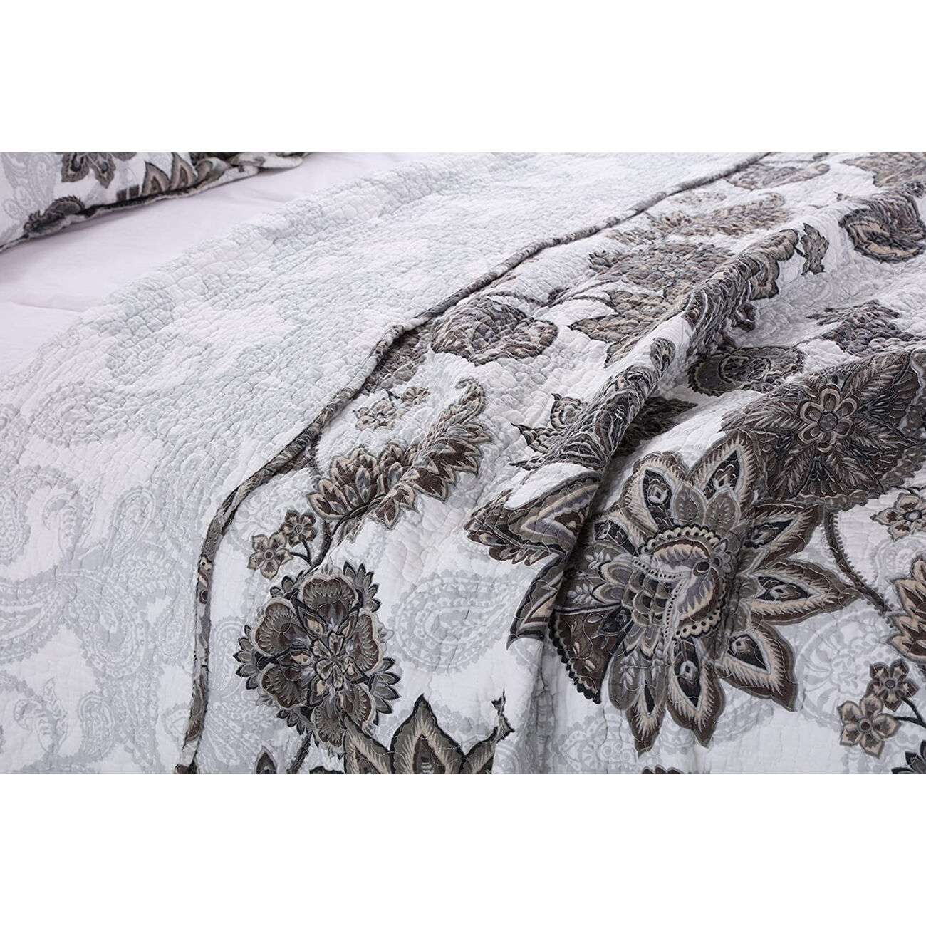 Tagus 2 Piece Fabric Twin Quilt Set with Floral and Paisley Print, White and Gray