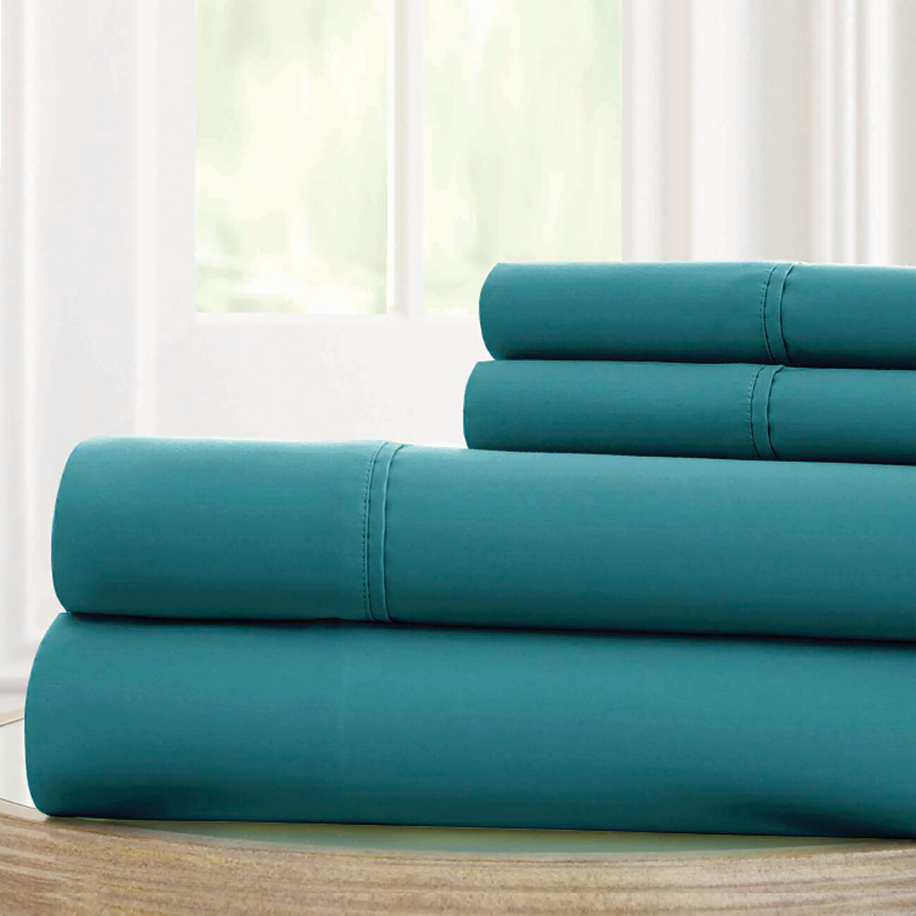 Bezons 4 Piece California King Microfiber Sheet Set with 1800 Thread Count, Teal Blue